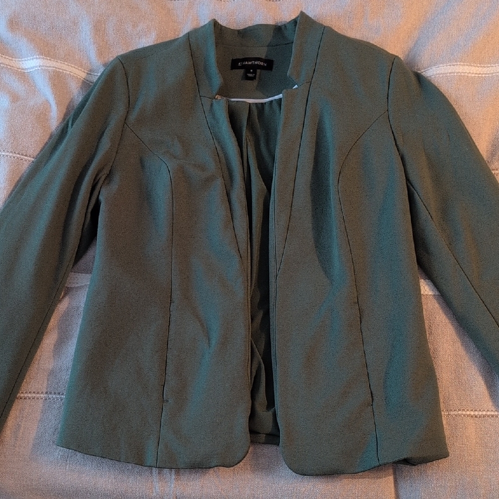 41 Hawthorn Women's Olive Blazer